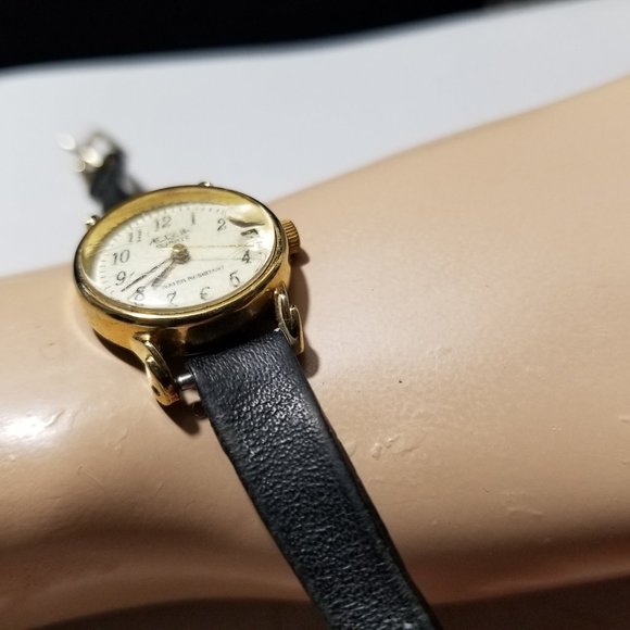 Retro Acqua Timex WATCH Date and Time Quartz - Picture 3 of 8